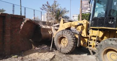 إزالة "سور" يشعل أزمة بين حى ثان الزقازيق ونادى الشرقية الرياضى.. مستندات وصور