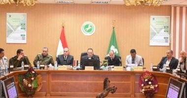 إقامة نصب تذكارى تخليدا لذكرى شهداء الجيش والشرطة أمام ديوان عام الشرقية