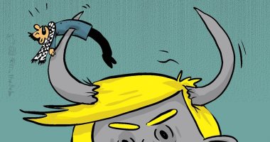 كاريكاتير صحيفة كويتية.. خطة ترامب للسلام تظلم الفلسطينيين 