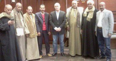 رئيس مدينة إسنا يعلن تغير وسيلة التنقل بسيارات الميكروباص قريبا