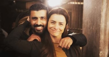 محمد سامى فى كواليس البرنس.. ويعلق: مع الممثلة اللبنانية ماريان أبي حبيب الملقبة بنور
