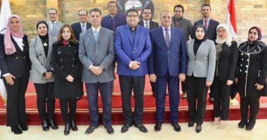 ختام دورة أساليب الإدارة الحديثة للقيادات القضائية بنادى مستشارى النيابة الإدارية 