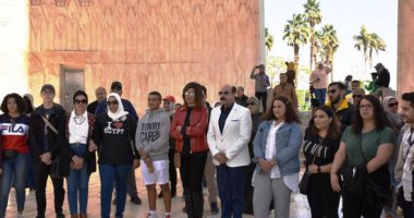 وزيرة الهجرة ترافق وفد المصريين بأستراليا فى جولة سياحية بأسوان.. صور وفيديو