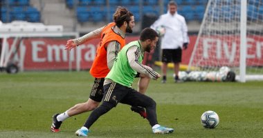 هازارد يشارك فى تدريبات ريال مدريد قبل الديربى.. صور 