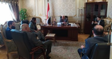 نواب دمياط يستقبلون المحافظ بالبرلمان قبل لقائهم مع رئيس الوزراء.. صور