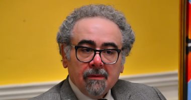 نقيب كتاب مصر يهنئ الرئيس السيسي بذكرى ثورة 30 يونيو