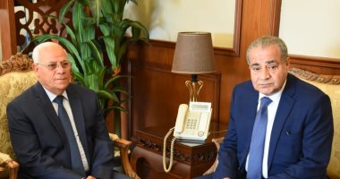 محافظ بورسعيد يستقبل وزير التموين لافتتاح عدد من المشروعات.. صور