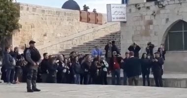 58 مستوطنا يقتحمون باحات المسجد الأقصى المبارك