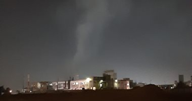 أهالى العاشر من رمضان يشكون بسبب أدخنة المصانع وخطرها على صحتهم