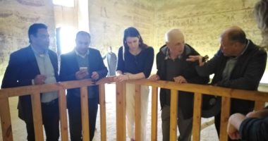 "زيارة واحدة لا تكفى".. جمال المنطقة الأثرية فى المنيا يبهر السفير الاسترالى (صور)