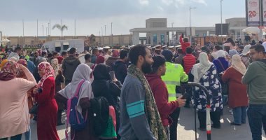 برنامج معرض الكتب غدا الأحد.. لقاء مع أمينة النقاش وشربل داغر