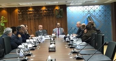 نائب وزير الإسكان: تجريم سرقة المياه واستخدامها برش الشوارع وغسيل السيارات