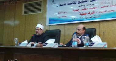 وزير الأوقاف لـ"أئمة أسوان": الدفاع عن الوطن فريضة مقدمة على النفس.. صور