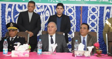 محافظ قنا يشهد جلسة صلح القودة بين عائلتين "النقيب الغنيمات" بقرية القناوية