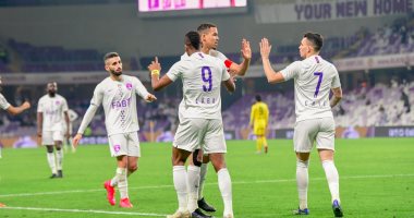 العين يكتسح الوصل بخماسية في الدوري الإماراتي.. فيديو