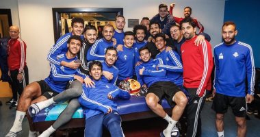 بيراميدز يحتفل بعيد ميلاد عمر جابر وإسلام عيسى