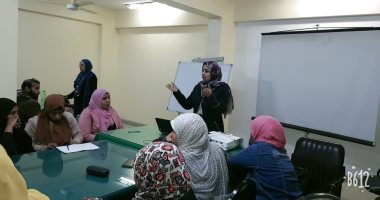 "الطب الوقائى" بأسوان تنظم تدريباً للأطباء للتوعية بفيروس "الكورونا".. صور