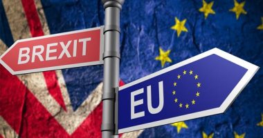  أوروبا على شفا حقبة من الصراع بعد " بريكست" .. الاتحاد الأوروبى يواجه حمى الانفصال .. فرنسا تسعى لاستعادة نفوذها الإمبراطورى عبر خلافة ألمانيا.. وبريطانيا تقدم نفسها كقيادة جديدة من خارج التكتل القارى