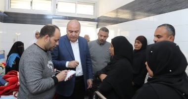 صور.. محافظ قنا يتابع مستوى الخدمة الطبية بمستشفى قنا العام