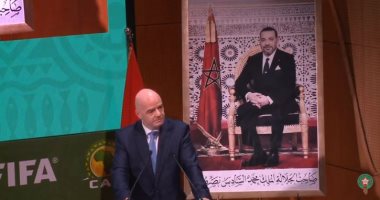 إنفانتينو: التحكيم أكبر مشكلة فى أفريقيا وضخ مليار دولار لتطوير الكرة بالقارة