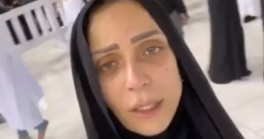 تفاصيل خناقة ريم البارودى مع متابع هاجم صورتها فى العمرة