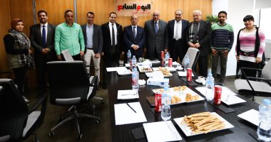 قيادات صناعة الغزل والنسيج يطالبون بخفض سعر الغاز لـ 3 دولارات