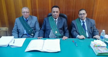 تأجيل محاكمة 3 عناصر إخوانية بسوهاج فى قضية المكتب الإدارى لـ 2 مارس    