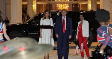ترامب وميلانيا يصلان إلى قاعدة أندروز العسكرية المشتركة