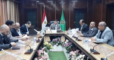  نائب محافظ الدقهلية يجتمع بالهيئة العربية للتصنيع لمناقشة انشاء مصنع تدوير القمامة 