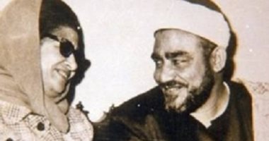 ذكرى رحيل كوكب الشرق.. كيف كانت علاقة أم كلثوم بقراء القرآن الكريم؟.. وسر نكتة "الشيخ واللبن".. مصطفى إسماعيل حضر بروفات لأغانيها.. وعبد الباسط عبد الصمد: صوتها جميل.. والنقشبندى قلد أغانيها ودعاها لمنزله بطنطا