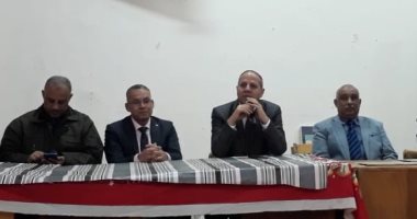 صور.. بدء مقابلات رؤساء لجان ومراقبى الثانوية العامة بالفيوم