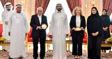 محمد بن راشد يكرم العالمين لورديس فيجا ورشيد اليزمي