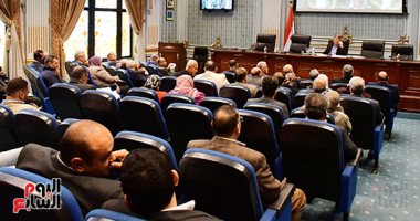3 رسائل من "زراعة النواب" للمواطن والحكومة والمستثمر حول "حماية الثروة السمكية": التشريع توافقى..وشائعات السوشيال غير حقيقية..وحريصون علي تشديد العقوبات على "تلوث البحيرات".. وممثل السياحة: يجب توفير الامكانيات