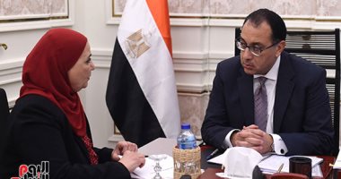 مدبولي يكلف بدراسة ملفات التأمينات والضرائب المستحقة على المصانع المتعثرة 