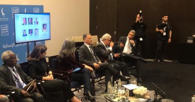 ياسر رزق من أبو ظبى: "الجزيرة" أداة حرب نفسية ضد مصر والإمارات والبحرين