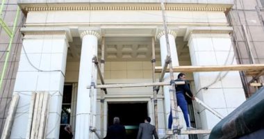 بدء أعمال تطوير واجهة مبنى نقابة المحامين في شارع رمسيس