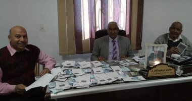 مدير تضامن إسنا يعلن بدء توزيع 1230 فيزا تكافل وكرامة منها 708 جديدة