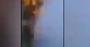 لحظة مقتل أحد المحتجين العراقيين فى مواجهات مع الأمن بمحافظة النجف.. فيديو