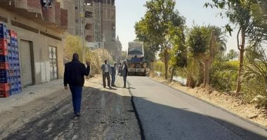 محافظ أسوان: دعم أعمال رصف ورفع كفاءة الطرق باعتمادات تصل لـ15 مليون جنيه