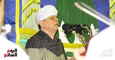 ياسين ومحمود التهامى يشعلان احتفالية الليلة الختامية لمولد السيدة نفيسة