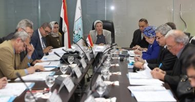 وزيرة البيئة: تكثيف أعمال الرصد البيئى للمخلفات للتخلص من المقالب العشوائية
