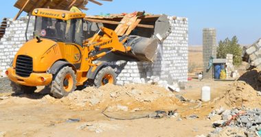صور.. إزالة 269 حالة تعد على أراضى الدولة ببنى سويف وأسيوط والأقصر
