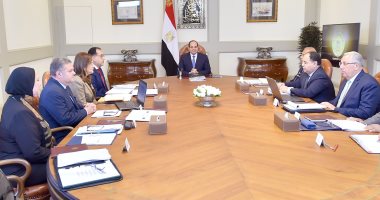 السيسى يوجه بالنهوض بـ"الغزل والنسيج" وإعادة القطن المصرى إلى سابق عهده