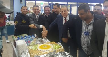 مطار مرسى علم يكرم رجال الشرطة تقديرا لجهودهم فى تحقيق رسالة الأمن ..صور 