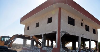 صور.. إزالة 348 حالة تعد على أراضى الدولة فى 4 أيام بالقليوبية