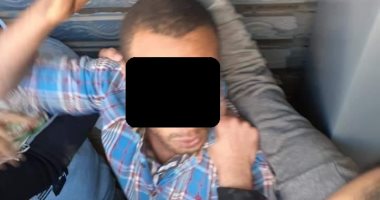 أهالى الكوم الأحمر يضبطون شابا مشتبها به فى محاولة خطف طفلة بأوسيم