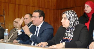 أمانات الأحزاب بالمحافظات تنظم ندوات للتوعية بإجراءات الوقاية من كورونا
