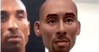 نحات يخلد ذكرى كوبى براينت بتمثال مصغر لأسطورة السلة .. فيديو