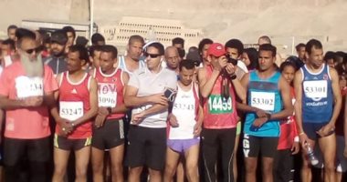 انطلاق النسخة الثانية من بطولة الجمهورية للنصف مارثورن بالأقصر (صور)