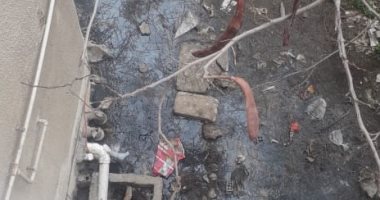 قارئ يشكو من انتشار مياه الصرف الصحى بالتجمع الثالث بالقاهرة الجديدة